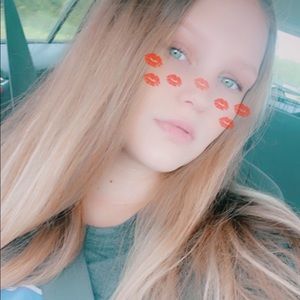 Meet your Posher, Leura